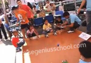 กิจกรรมเพื่อสังคม (Raise Genius School for Social Project) RaiseGenius ออกงานวันเด็ก ทำเนียบรัฐบาล 2012 เพื่อสังคม
