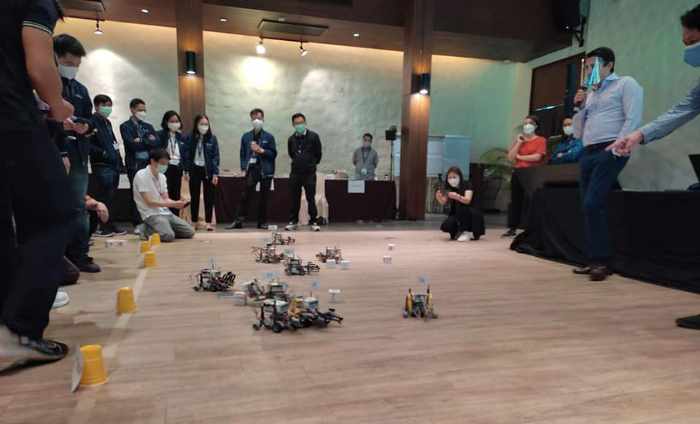 กิจกรรมหุ่นยนต์ / AI (Robotic & AI Play&Show Event) คอร์สพัฒนาผู้นำปูนซิเมนต์ไทยรวมกับ duke university