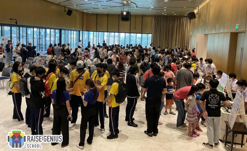 Raise Genius School |AI, Robotics, Coding for Kid and School ภาพบรรยากาศกิจกรรม “Creative เรนเจอร์” ที่ศูนย์การเรียนรู้แบงก์ชาติ ธนาคารแห่งประเทศไทย Powered By Raise Genius School โรงเรียนต่างๆ ให้ความสนใจ