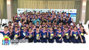 ค่ายหุ่นยนต์ ตุลาคม โรงเรียนต้องติดต่อล่วงหน้ากี่สัปดาห์ เช็ก 4 เกณฑ์ก่อนตัดสินใจ - Raise Genius School สอนสร้างหุ่นยนต์&GameMaker สำหรับเด็ก 7 ขวบถึง ม.6 ค่ายหุ่นยนต์ robot camp and STEM camp for school